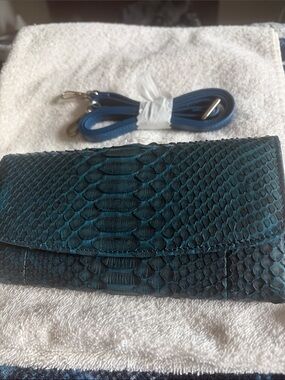 Teal Snake-Embossed Grand Pelle Leather Crossbody Bag - Women's